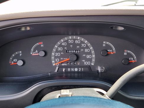 Used 2000 Ford E-350 and Econoline 350 Club Wagon image 22