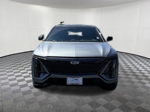 New 2026 Cadillac Lyriq V image 2