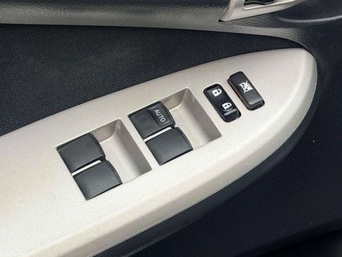Used 2012 Toyota Corolla S FWD image 15