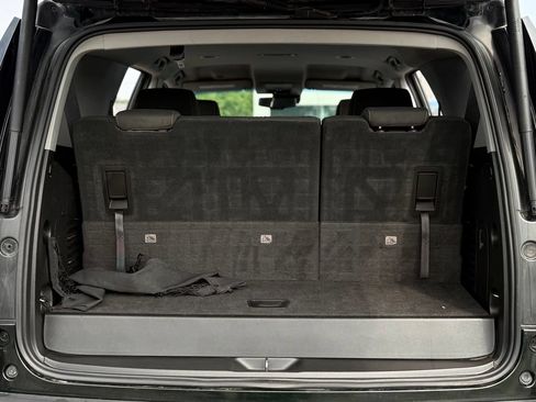 Used 2016 GMC Yukon SLE w/ HD Trailering Package AWD/4WD image 19