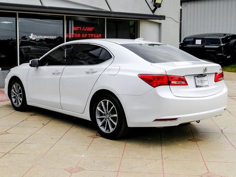 Used 2019 Acura TLX image 11