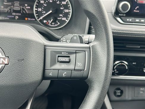 Certified 2025 Nissan Rogue S image 24