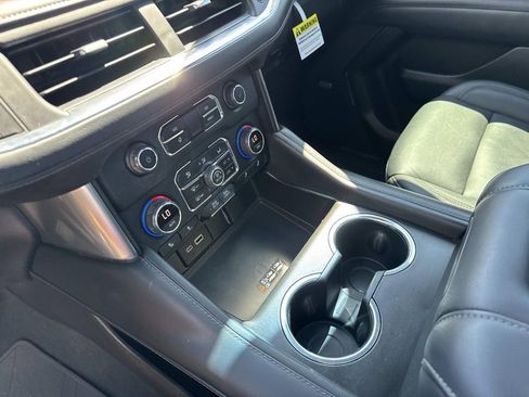 Used 2022 Chevrolet Tahoe LT w/ Luxury Package image 26