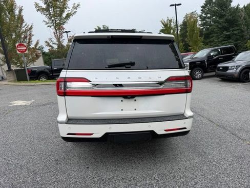 Used 2019 Lincoln Navigator L Reserve w/ Cargo Package AWD/4WD image 4