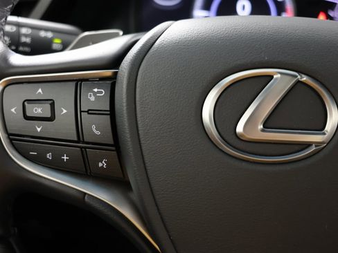 Used 2024 Lexus ES 350 Ultra Luxury w/ Accessory Package (Z2) image 28