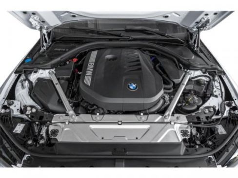 Used 2025 BMW M440i Convertible image 11
