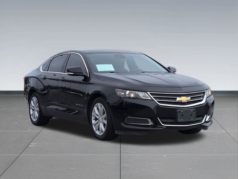 Used 2016 Chevrolet Impala LT w/ Convenience Package image 8