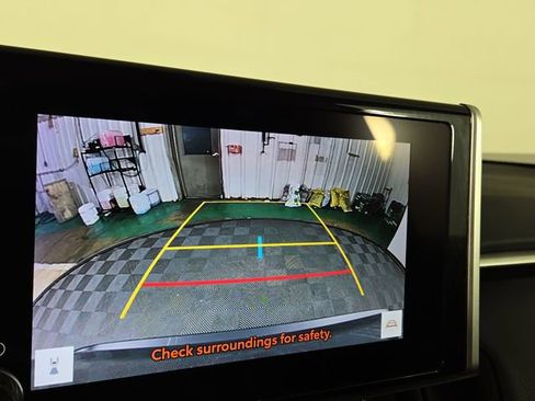 Used 2025 Toyota RAV4 XLE image 18