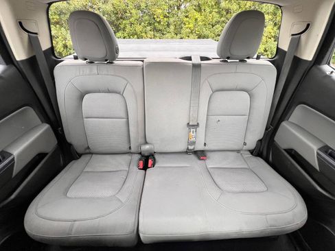 Used 2022 Chevrolet Colorado W/T w/ WT Convenience Package image 27