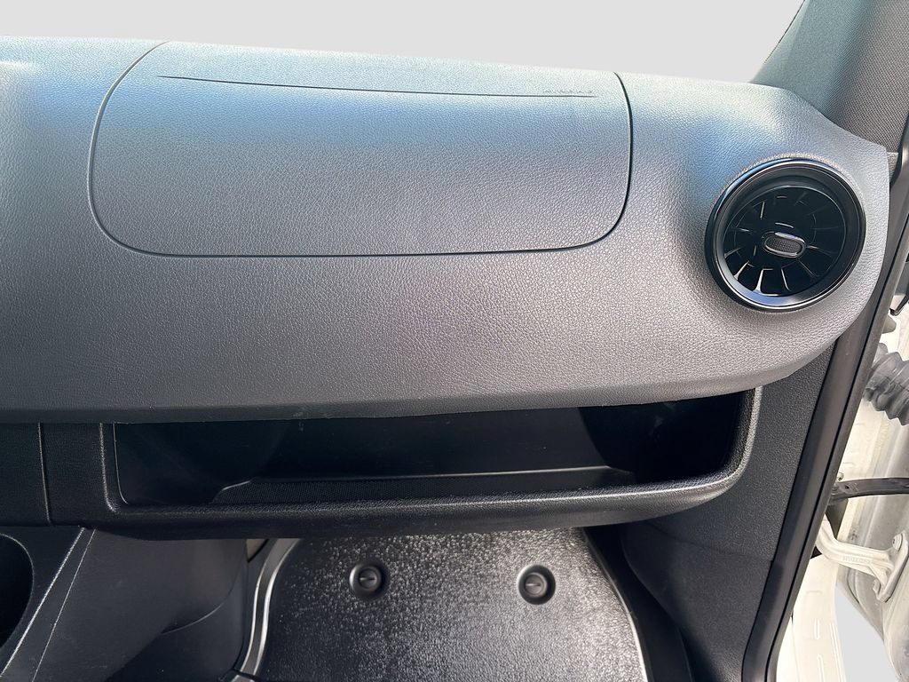 Used 2021 Mercedes-Benz Sprinter 1500 image 21