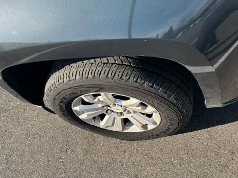 Used 2017 Chevrolet Colorado LT w/ LT Convenience Package image 15