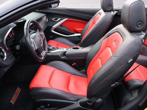 Used 2023 Chevrolet Camaro SS image 13