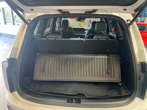 Used 2023 Kia Telluride EX X-Line AWD/4WD image 27