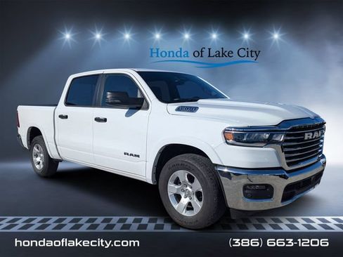 Used 2025 RAM 1500 Big Horn AWD/4WD image 1