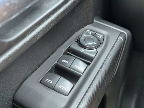 Used 2021 Chevrolet Silverado 1500 Custom AWD/4WD image 22