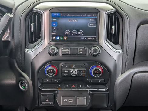 Used 2021 Chevrolet Silverado 1500 RST w/ Z71 Off-Road Package AWD/4WD image 18