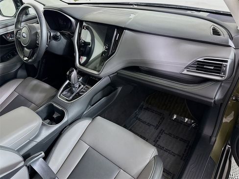 Certified 2025 Subaru Outback Onyx Edition XT image 34