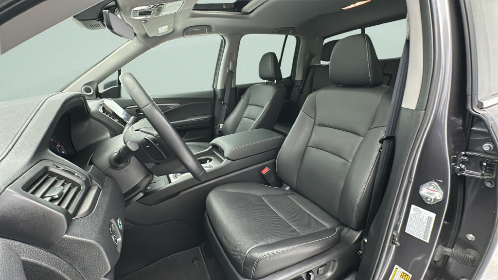 Used 2025 Honda Ridgeline RTL image 15