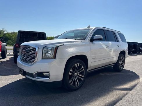 Used 2019 GMC Yukon Denali w/ Denali Ultimate Package AWD/4WD image 6