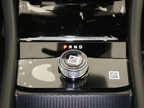 New 2025 Jeep Grand Cherokee Altitude image 42