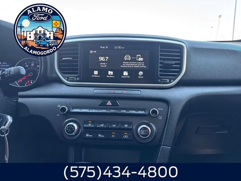 Used 2022 Kia Sportage LX FWD image 19