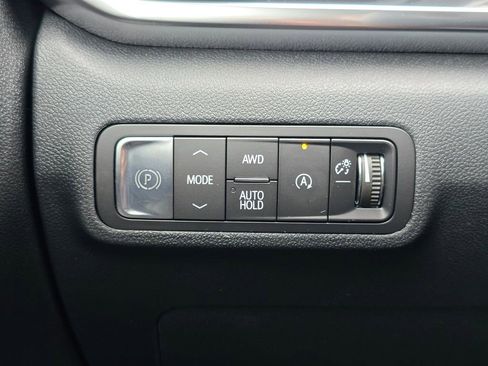 New 2026 GMC Terrain Elevation AWD/4WD image 17