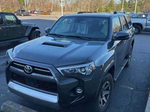 Used 2023 Toyota 4Runner TRD Off-Road Premium w/ Moonroof Package image 3
