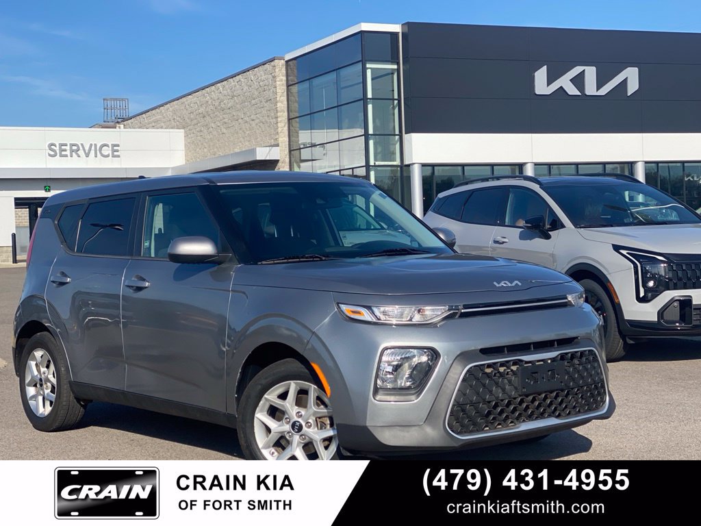 Used 2022 Kia Soul LX w/ Technology Package FWD image 1