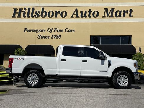 Used 2019 Ford F250 XLT w/ XLT Value Package AWD/4WD image 4