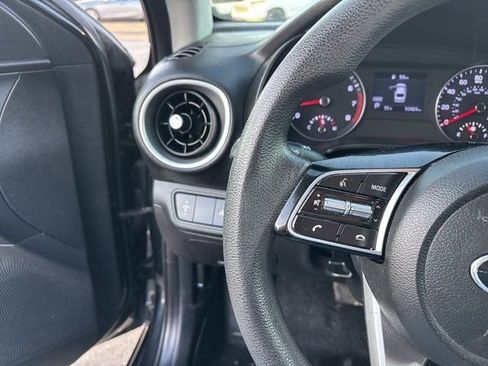 Used 2020 Kia Forte LXS image 17