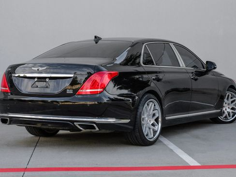 Used 2018 Genesis G90 5.0 Ultimate image 12