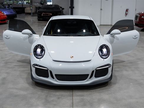 Used 2015 Porsche 911 GT3 RWD image 34