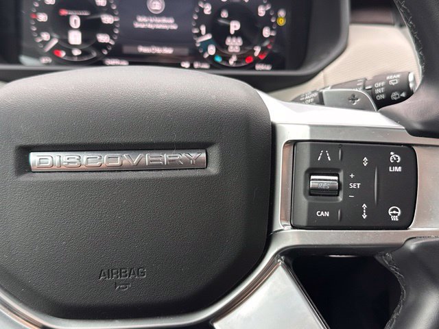 Used 2023 Land Rover Discovery S R-Dynamic AWD/4WD image 23