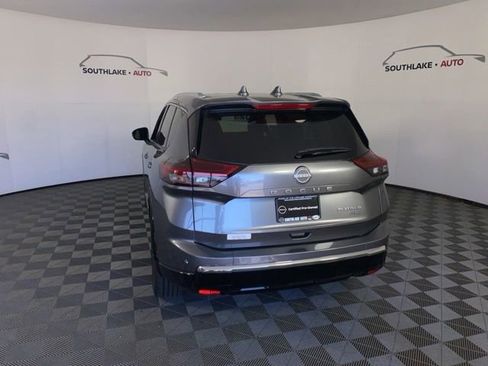 Used 2025 Nissan Rogue Platinum w/ Tech Package AWD/4WD image 9