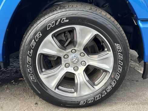 Used 2022 RAM 1500 Laramie image 12