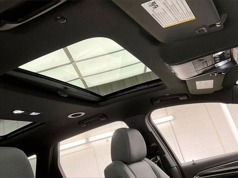 Certified 2023 Buick Enclave Essence w/ Experience Buick Package image 13