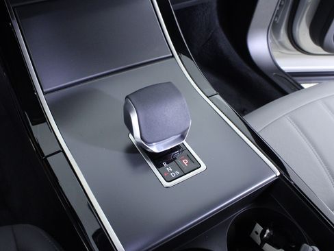 New 2026 Land Rover Range Rover Evoque S image 22