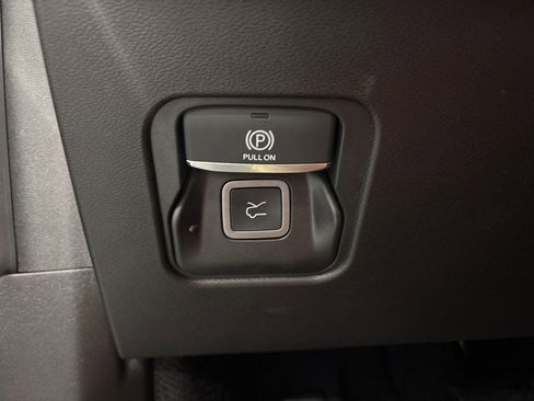 New 2026 Jeep Cherokee Laredo AWD/4WD image 8
