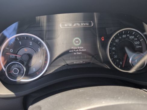 Used 2019 RAM 2500 Laramie AWD/4WD image 14