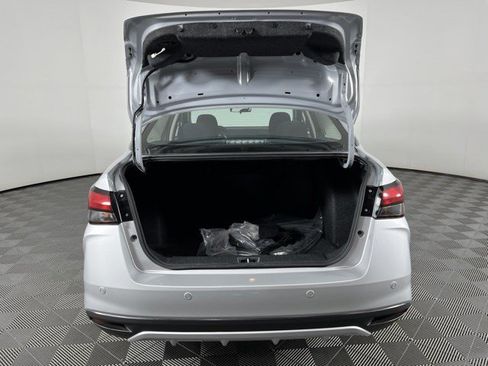 Used 2025 Nissan Versa S w/ Trunk Package FWD image 38