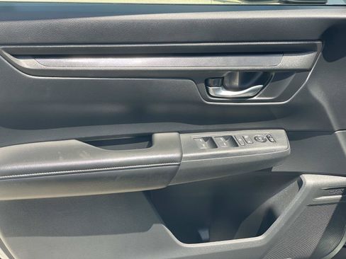 Certified 2025 Honda CR-V LX image 13