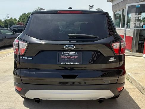Used 2018 Ford Escape SE AWD/4WD image 8