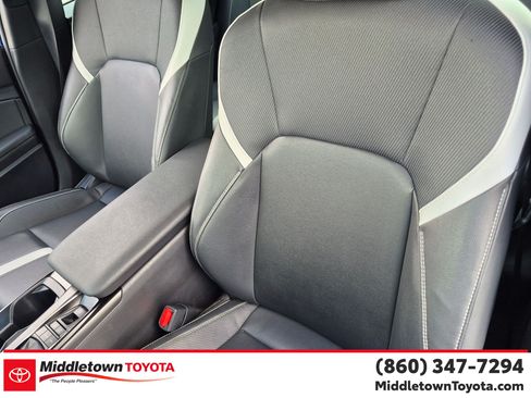 Used 2025 Toyota Camry SE FWD image 14