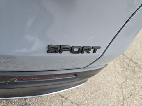 Used 2024 Honda HR-V Sport image 19