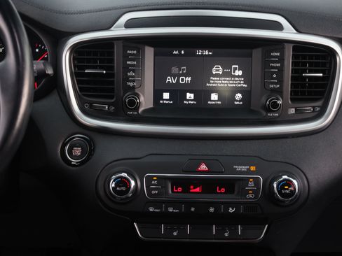 Used 2020 Kia Sorento EX FWD image 9
