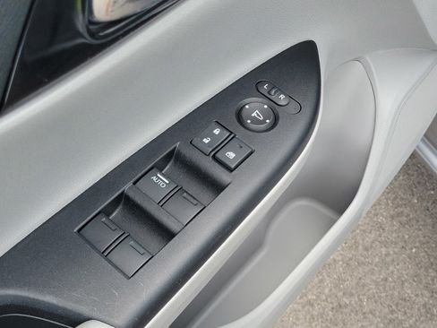 Used 2016 Honda Accord LX image 14