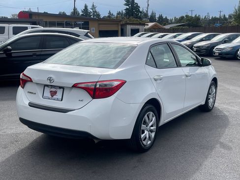 Used 2016 Toyota Corolla LE image 7