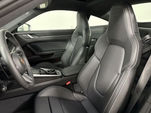 New 2026 Porsche 911 Carrera 4S image 5