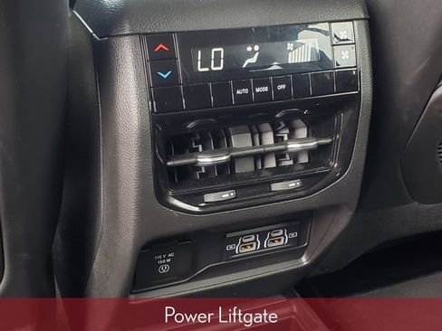 Used 2023 Jeep Grand Cherokee L Laredo w/ Luxury Tech Group I AWD/4WD image 36