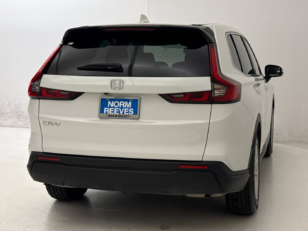 Used 2025 Honda CR-V LX image 9